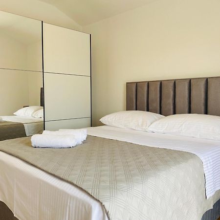 West Apartments Задар Екстериор снимка