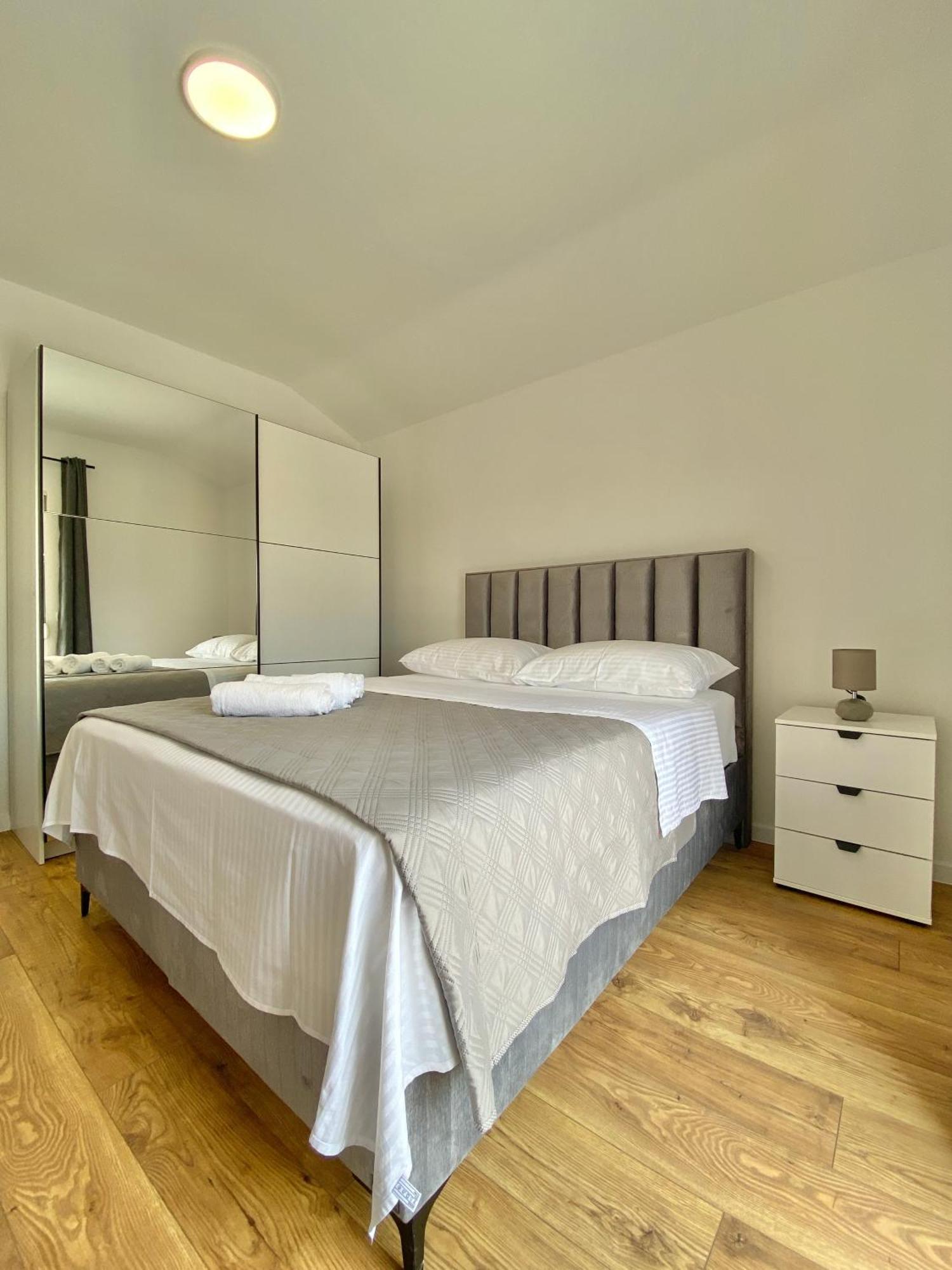 West Apartments Задар Екстериор снимка